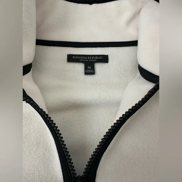 Banana Republic quarter zip sweater - Picture 4 of 4